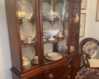 Mahogany Duncan Fyffe bow front china cabinet with Lenox “ Serenade”