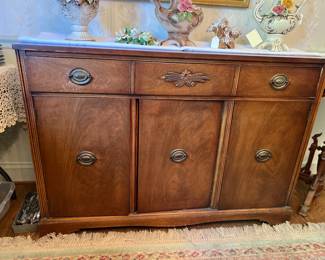 Bassett Buffet