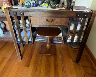 Mission Desk