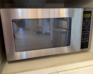 Sharp microwave