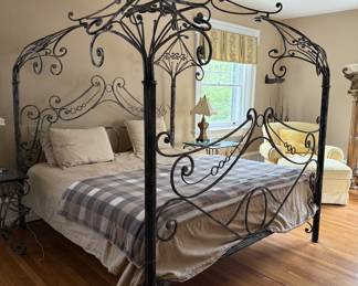 KING bed
