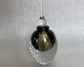 Eikholt perfume bottle