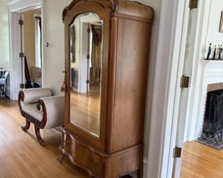 Antique armoire w/mirror door
