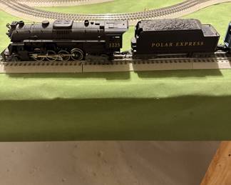 Lionel Polar Express trains
