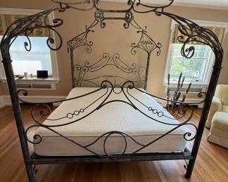 King size bed