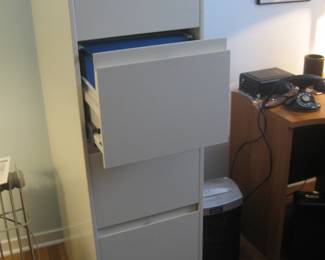 Steelcase 5 drawer file cabinet