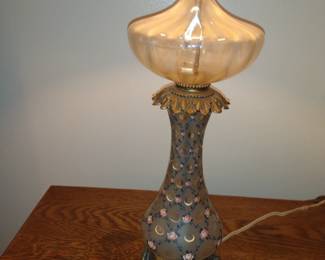 Beautiful Antique Glass Floral Lamp