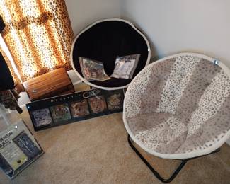 papasan chairs