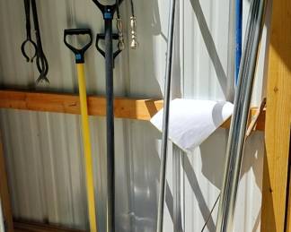 snow shovels, roof rake