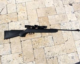 Gamo Shadow1000 Air Rifle (3 day hold)