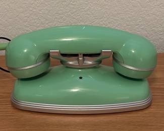 Lot #174 - Pottery Barn Teen Grand Cordless Phone (Green)