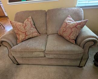 Lot #93 - Flexsteel Loveseat