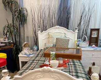 Princess Single Bed, Satin Embroidered Butterfly Throw Quilt, Throw Pillows, Silk Palm Style Plants