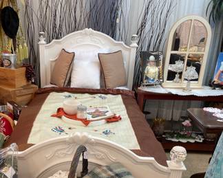 Princess Single Bed, Satin Embroidered Butterfly Throw Quilt, Throw Pillows