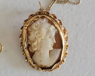 Marked 14KT Gold