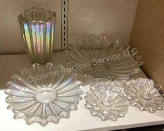 Iridescent glassware