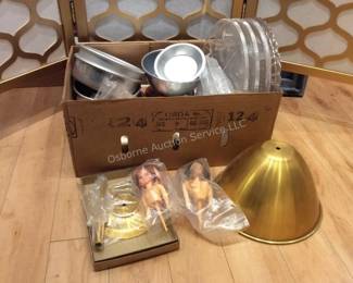 Cake decorating supplies