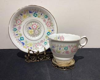 Ornate teacup holder