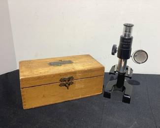 Wollensak-Rochester microscope