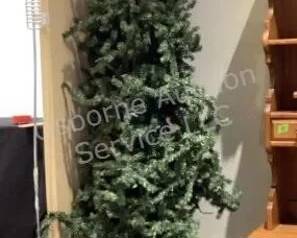 8' Skinny Tree