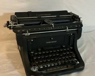 Vintage Underwood Typewriter