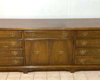 Rway Credenza