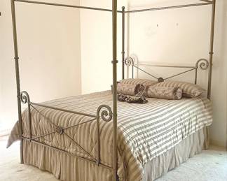 Metal Canopy Bed