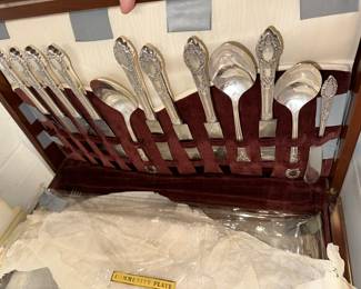 Community Plate Flatware