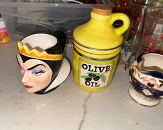 Kitchen Items and Housewares