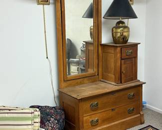 Antique Oak Victorian Dresser / Dressing Chest