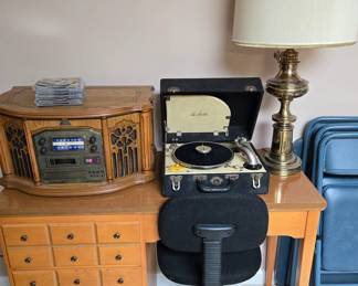Reproduction Radio