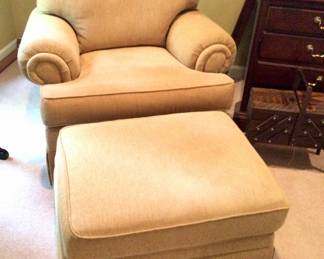 Upholstered Skirted Arm Chair w/Ottoman