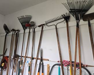 Rakes, Shovels