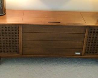 Vintage Admiral AM FM Stereo Multiplex 6' Long
