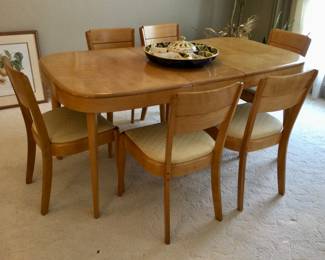 Heywood Wakefield Dining Table w/6 Chairs, Maple Wood w/Wheat Satin Finish 64x33 fully exteneded