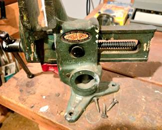 Will-Burt Versa Vise
