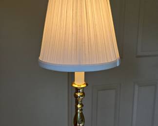 Vtg. Brass Lamp