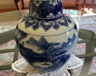 Vtg. ginger jar