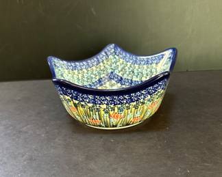 Polish pottery
