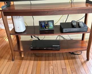 Console table