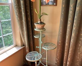 Multi-tiered plant stand