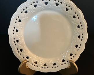 Skye McGhie plate Cream Lace