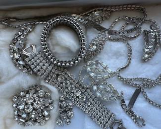 CRYSTALAND RHINESTONE JEWELRY VINTAGE