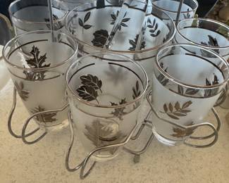 RETRO VINTAGE FROSTED ICE BUCKET AND GLASSES IN CARRIER! HOW FUN