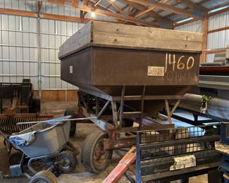 GRAIN BIN