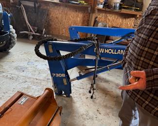 NEW HOLLAND SKIDSTER ATTACHMENTS