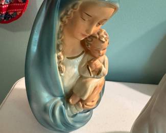 VINTAGE PEARLIZED MADONNA FIGURE