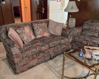 Love seat