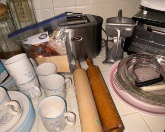 Rolling pins, toaster, Press, Cookie Press