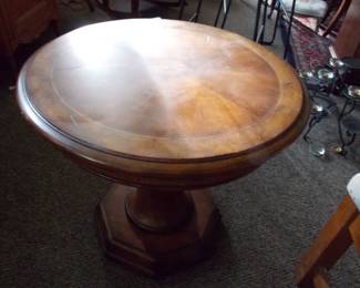 Round Table